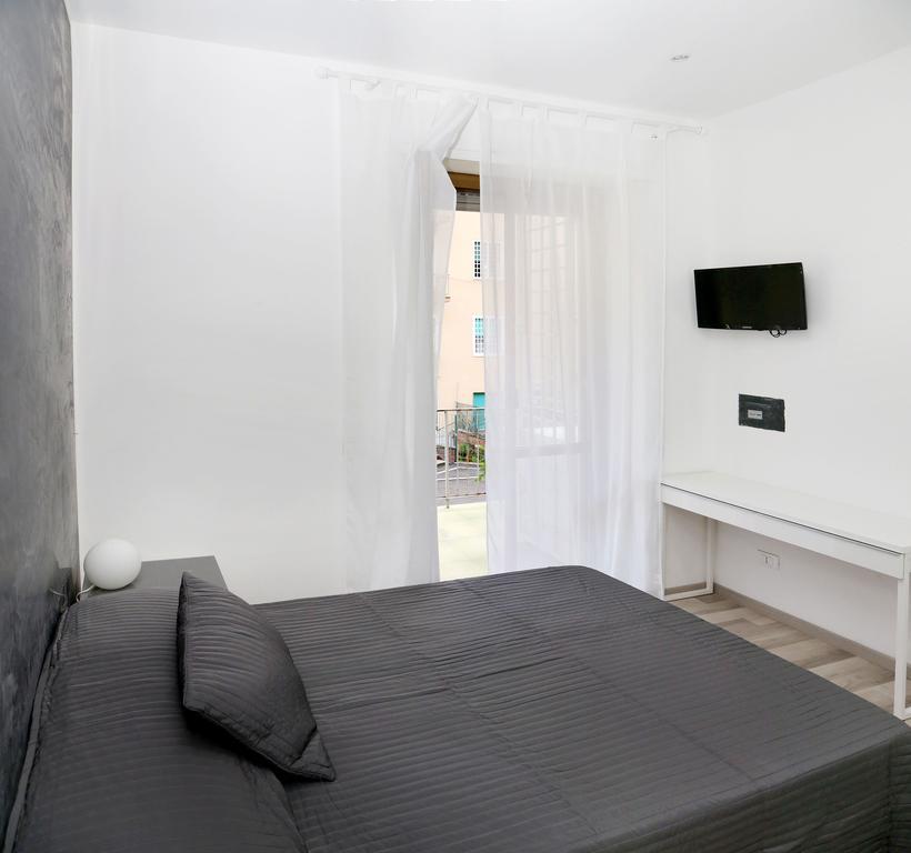 Guest House Roma الغرفة الصورة